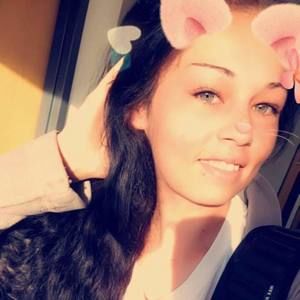 Meet your Posher, Addie